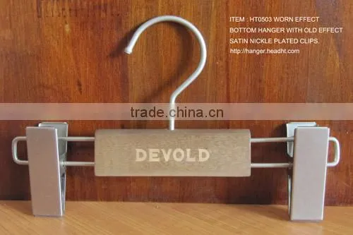 Our HEAD Basic HEAD Wooden Pants Hanger Style Wooden Bottom Metal Clips Skirt Hangers for Display photo-6