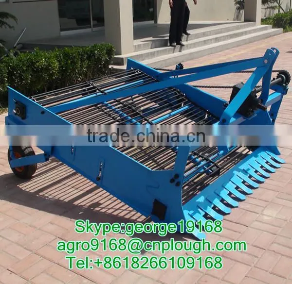 Tractor Small Harvesting Machine for Potatos, Carrots