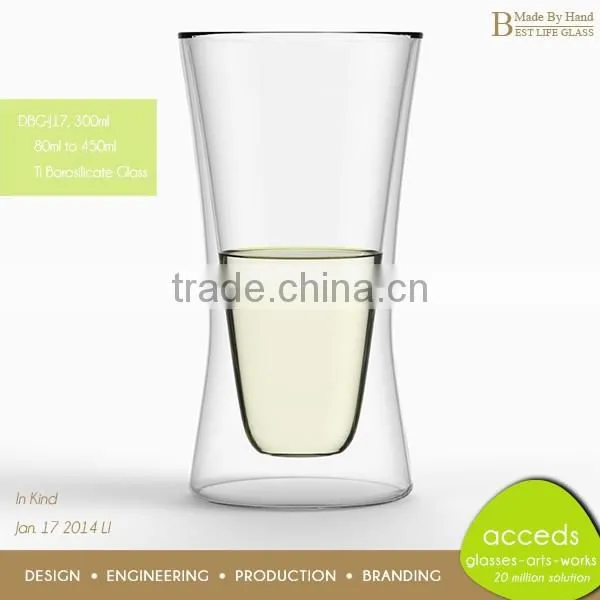 Eco-Friendly Hand Made Borosilicate Glass Jug photo-4
