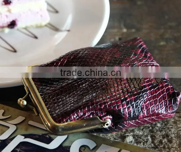 Animal Pattern Cow Leather Pocket Coin Holder Ladies Change Purse Money Pouch With Clip Closure photo-5
