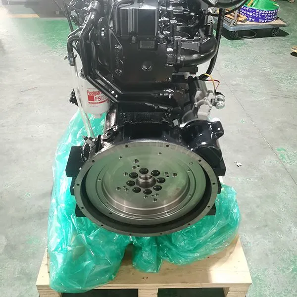 China Manufacture Factory Supply 194kw 6cylinder 6CTA8.3-C260 Engine Assembly photo-4