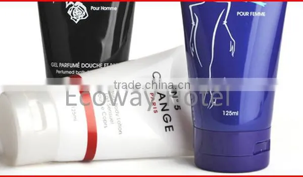 Solid Color Cosmetic Tube With Custom Logo Print photo-2