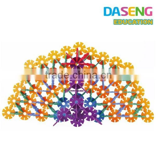 2015 High Quality Kids Top Selling Educational Snowflake Bricks Toy photo-4