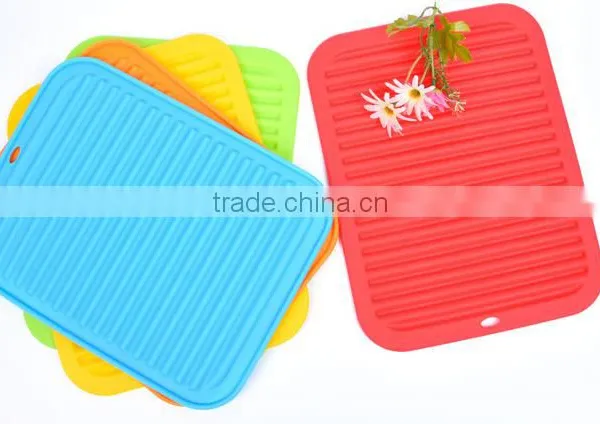 High Quality Heat Resistant Baking Mat Waterproof Anti-skidding Silicone Placemat photo-4