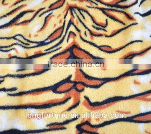 Yiwu China Suppliers Longfortune 100% Polyester Bedspread Flannel Printed Blanket Wholesale Baby Toys Blanket Factory China photo-4