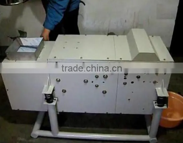 Good Quality ! Vibrating Pistachio Opening Machine Pistachio Nut Slitting Machine Pistachios Tapping Machine photo-2