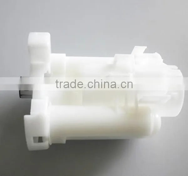 Diesel Engine Parts 23300-21010 Plastic Fuel Filter photo-4