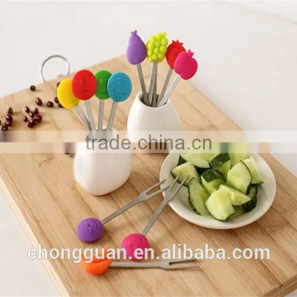 Free Sample!!!Halloween Party New Design ECO-friendly FDA&LFGB Silicone Fruit Fork ,silicone Fruit Forks photo-4