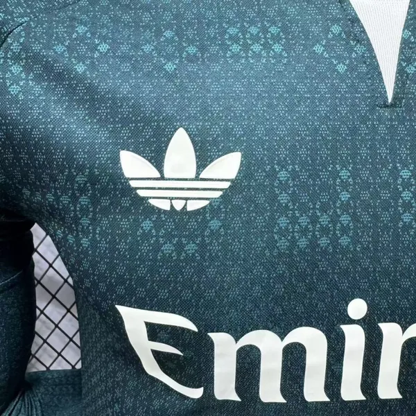 2627 Real Madrid Away Jersey, Real Madrid Green Long-sleeve Away Soccer Shirt, Real Madrid Player Version Football Kit photo-3