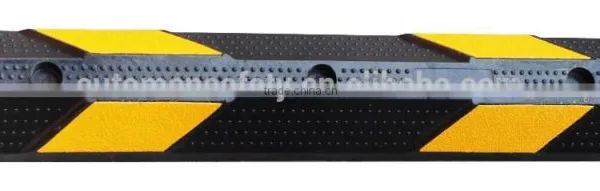 Perfect Parking Lots Solution Economy Solid Rubber Car Stop photo-3