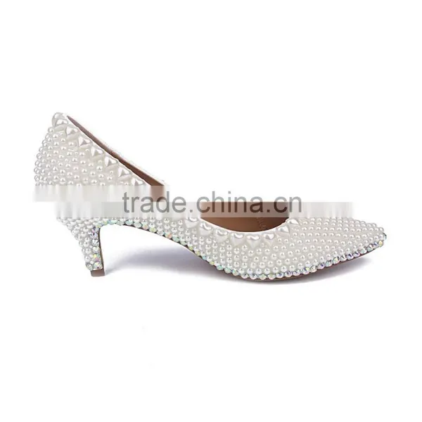 Shoes Manufactoring Own Label Pearl Upper Women Low Heels Wedding Shoes photo-3
