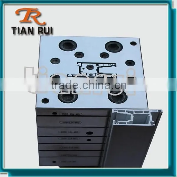 Delicate WPC Profile Extrusion Mould photo-2