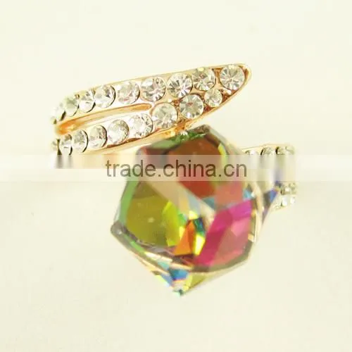 2014 Hot Latest Design Fashion Four Clover Diamond Ring Jewelry photo-4
