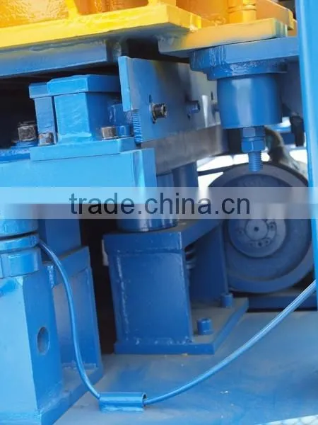 Hydraulic Interlocking Cement Bricks Machine QT10-15 photo-3
