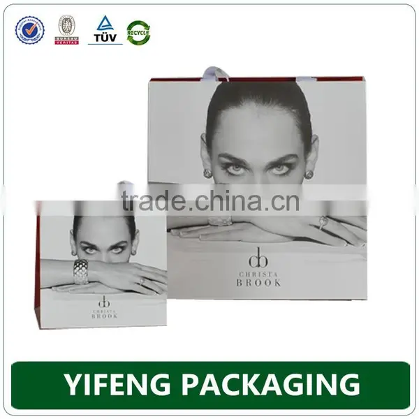 Guangzhou 2015 New Fancy Custome Logo Printed Shopping Bag ,gift Bag,paper Bag With Handle photo-2