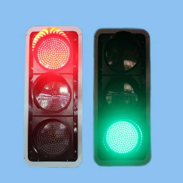 400 red, yellow, and green full-disk three-unit traffic lights and signal lights, materials, etc. can be customized