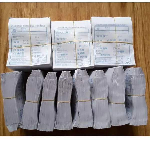 Traditional Chinese Medicine Paper Bags, Laminated White Kraft Paper Packaging Bags for Medical Supplies, Disposable Laminated Paper Bags for Western Medicine in Hospitals photo-3