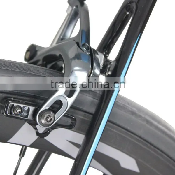 2016 Ulight Carbon Road Aero Bike 700C Carbon Complete Road Bike 6.6kg in Total Hotsale AC066 Model photo-4