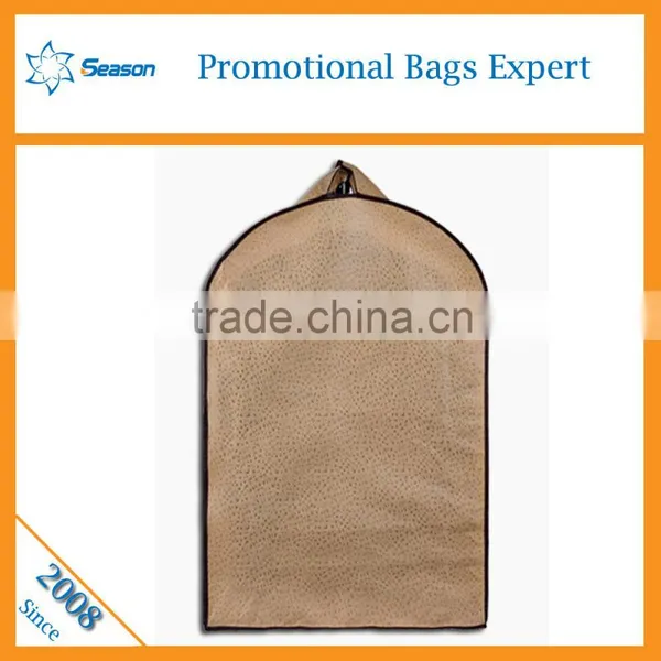 2016 Cheap High Quality Custom Logo Print Fabric Fodable Garment Bag Supplier's Choice photo-4