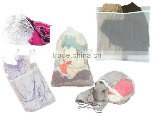 BSCI Portable Folding Colored Mesh Washable Laundry Bag photo-4