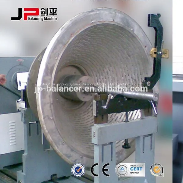 High-precise Made in China Universal Joint Drive Balancing Machine photo-3
