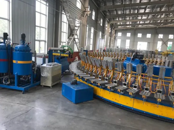 Low Pressure Portable Machine Use For Pu Foam Injection Pu Foaming Machine photo-4