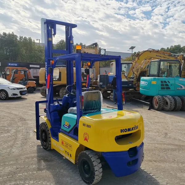 Cost Efficient Spot Product TCM3.5 Ton Solid Tire Used Forklift photo-3