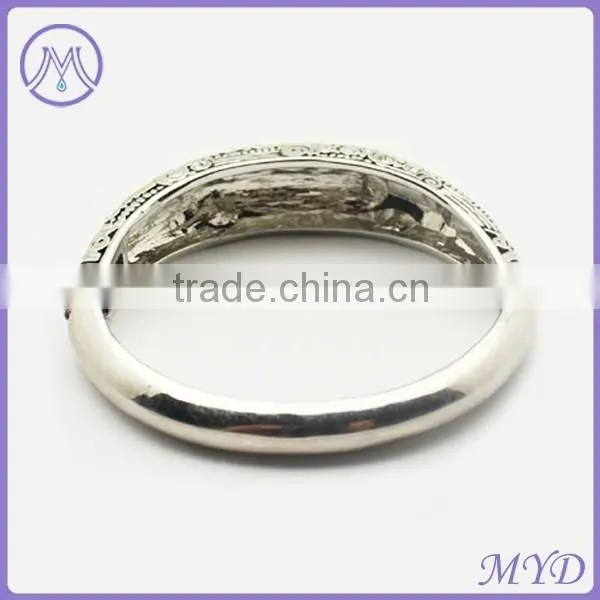 Metal Filigree Cuff Bracelet photo-2