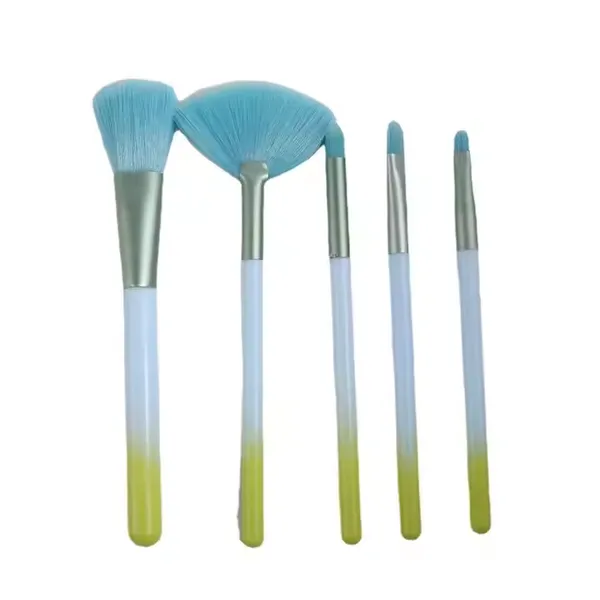 Portable 5-Piece Soft Bristled Makeup Brush Set New Fan-Shaped Eye Shadow Blush Concealer Face Brush for Convenient Application photo-3