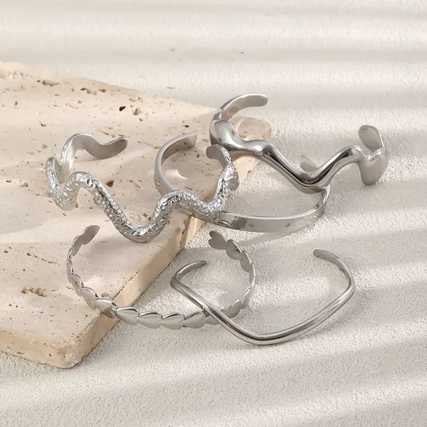 Stainless Steel Bracelet 7mm Curb Chain Silver Tone Lobster Closure OEM Logo Customizable Wholesale photo-2