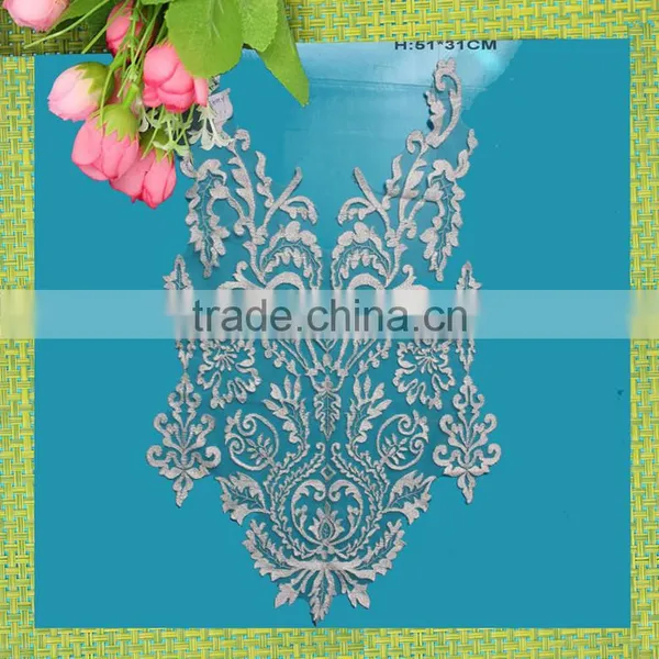 Chinese Factory Machine Made Embroidery on Mesh Applique Work Design