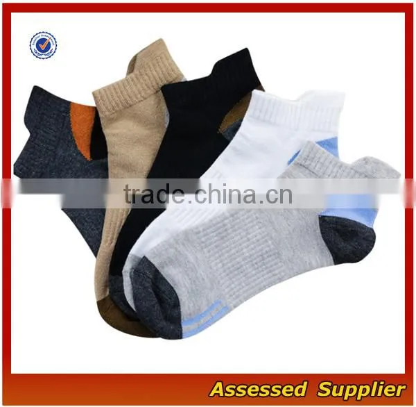 FXS150 High Quality Wholesale Mens Custom Logo Running Sport Socks photo-4