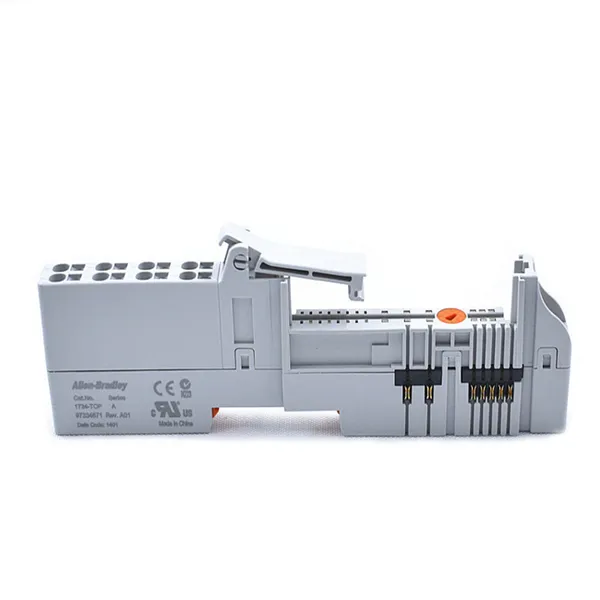 PLC Brand New 1734-0B8 Allen Bradley photo-2