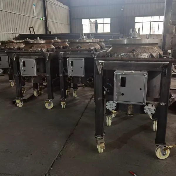 Automatic Vacuum Forming Machine for Electrical Epoxy Resin Transformer Insulator Spout photo-5