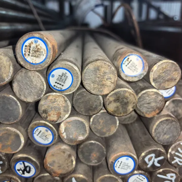 Gcr15 Bearing Steel Mold Steel Grinding Steel Mold Round Bar Tool Steel Processing Round Steel Zero Cut