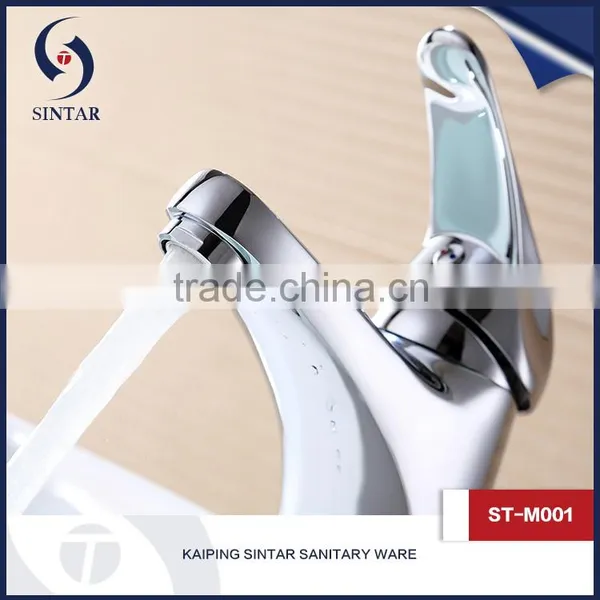Bathroom Hardware Brass Single Handle Basin Faucet photo-2