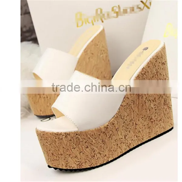 The New 2015 Fashion Waterproof Wedge Slipper Sole Foreign Shoes photo-3