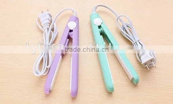 New Arrival Mini Electric Flat Iron Hair Straightener photo-4