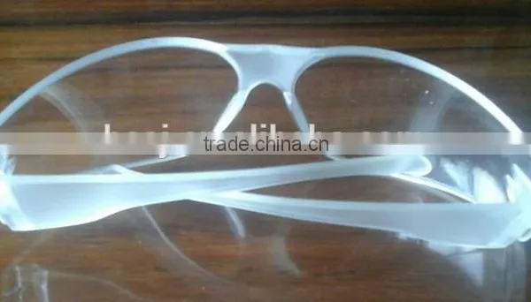 Hot Selling uv Safety Goggles With Great Price photo-2