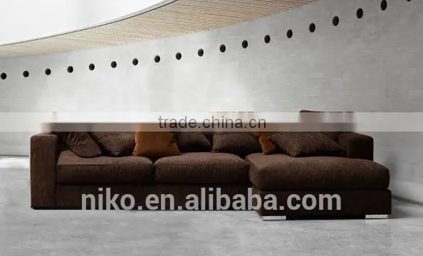 Fire Bird Soild Wood Construction High Quality Feather Fabric Sofa Set photo-3