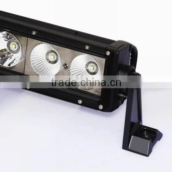 Super Bright Single Row 140w 30 Inch Combo Beam Led Light Bar 10w Leds for 4x4 Truck Cars