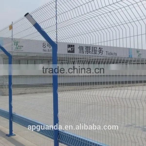 Hot Sale Pvc Coated Welded Wire Mesh Fence photo-6