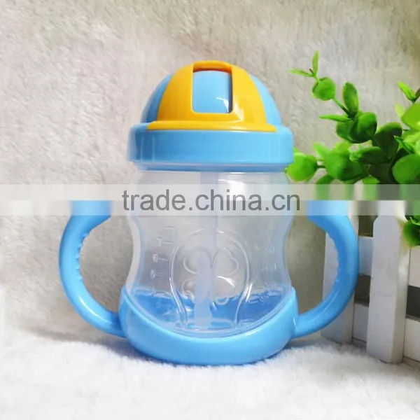 Plastic Baby Drinking Water Baby With Handle and Straw photo-2