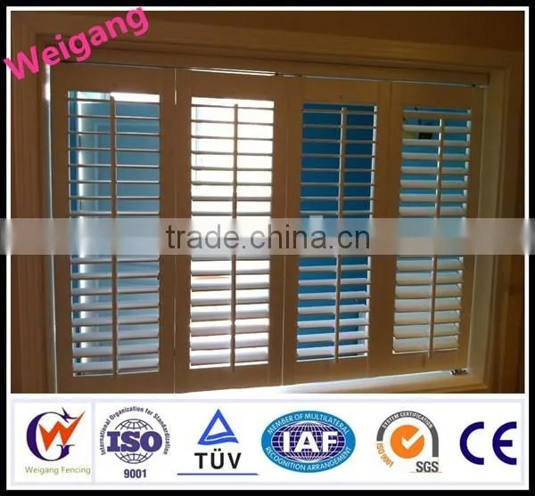 Universal Adapt or for Travel With Safety Shutter photo-2