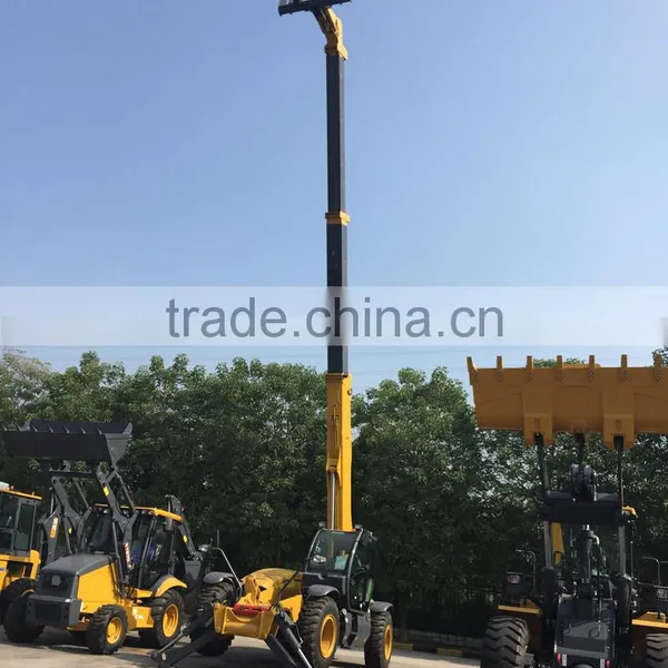 2017 Popular Model XC6-4517/XT680-170/ 4WD Lifting Capacity 4.5TON 16.7M Telescopic Handler photo-3
