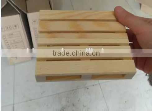 Miniature Craft Wood Pallet Coasters photo-4