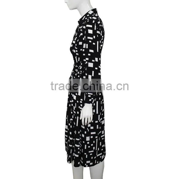 Women Classic Black and White Long Skinny Fancy Life Jacket for Ladies photo-3