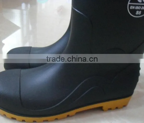 Comfortable Black PVC Heat Protection Chemical Groundwork Safety Boots photo-4