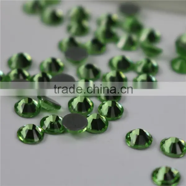 Top Quality Wholesale Light Green Flat Back Hotfix Rhinestones for Bags Saree Weddingdress photo-4