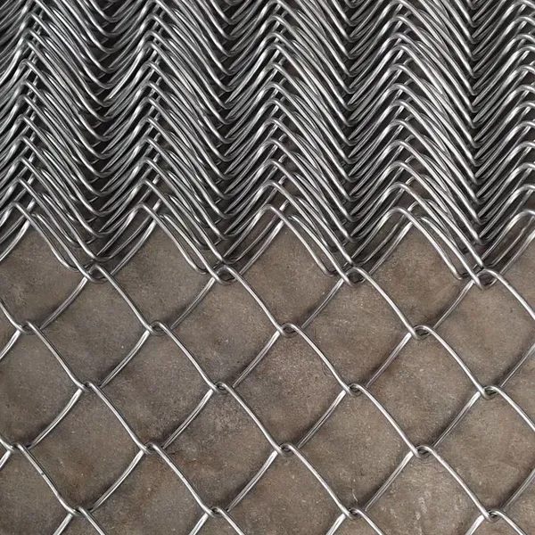 Chain Link Fence With Anti-Climb Design for Security Applications photo-5